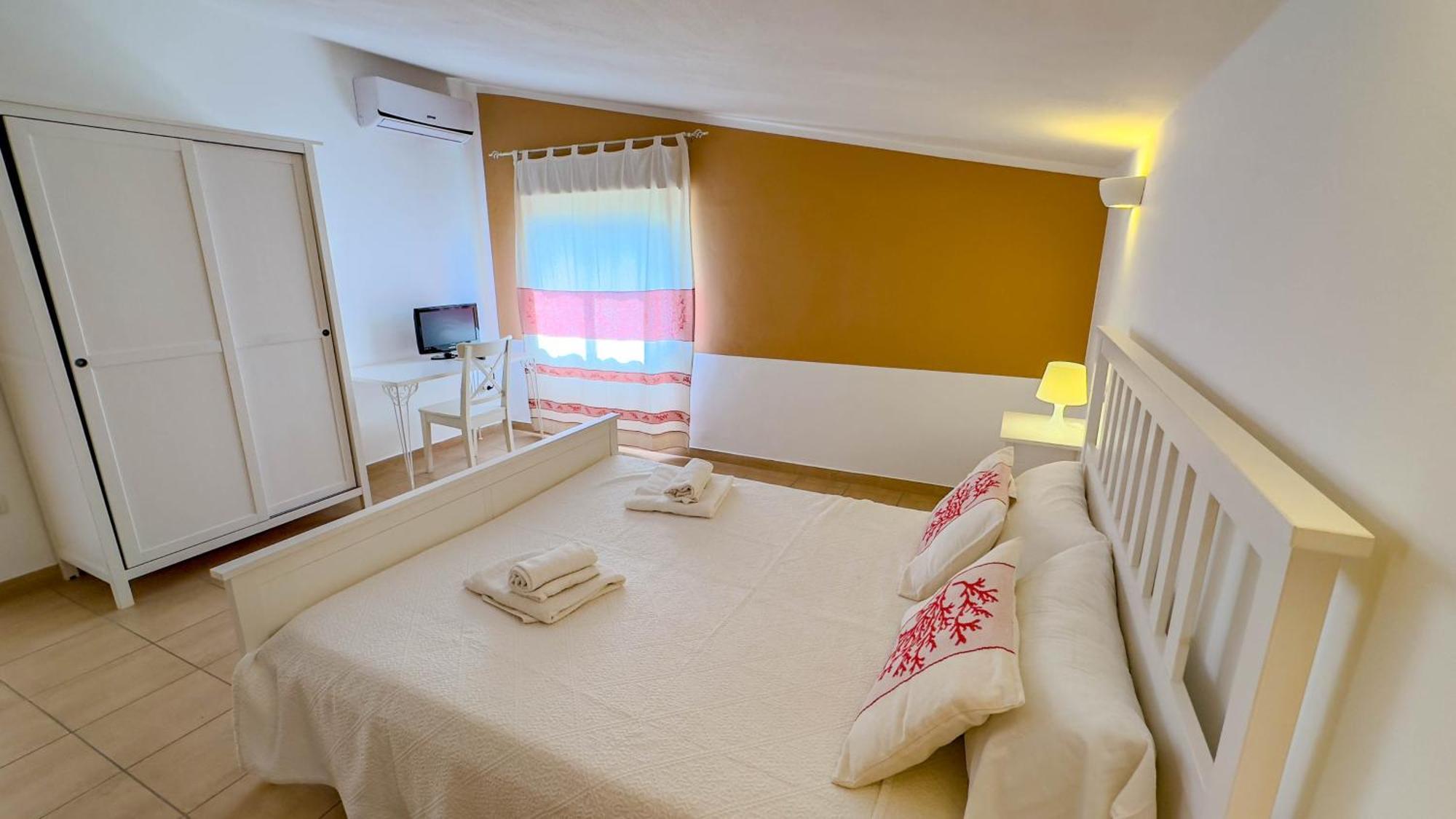 Su Recreu 'E Mare Hotell Bosa Marina Eksteriør bilde