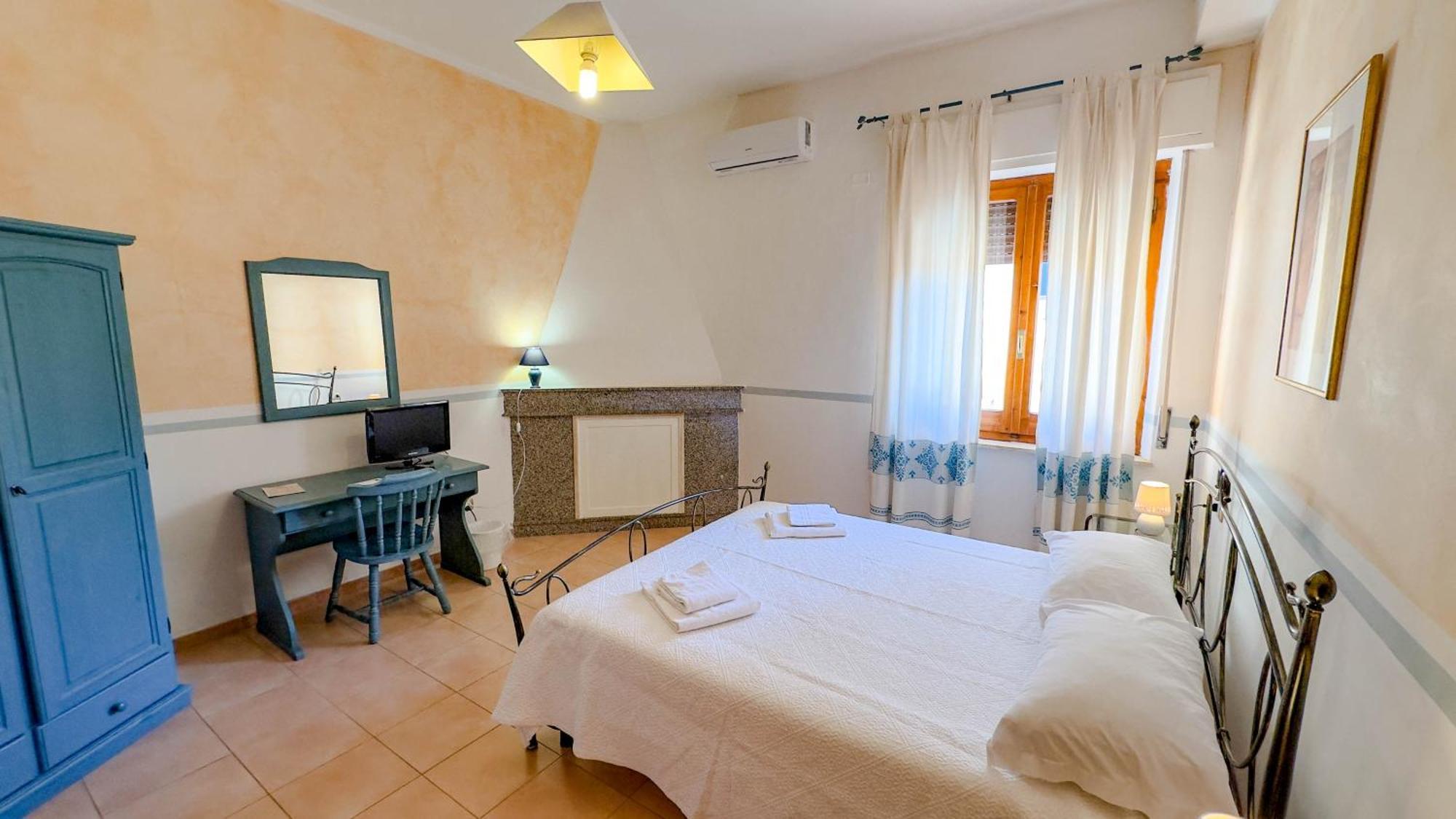 Su Recreu 'E Mare Hotell Bosa Marina Eksteriør bilde