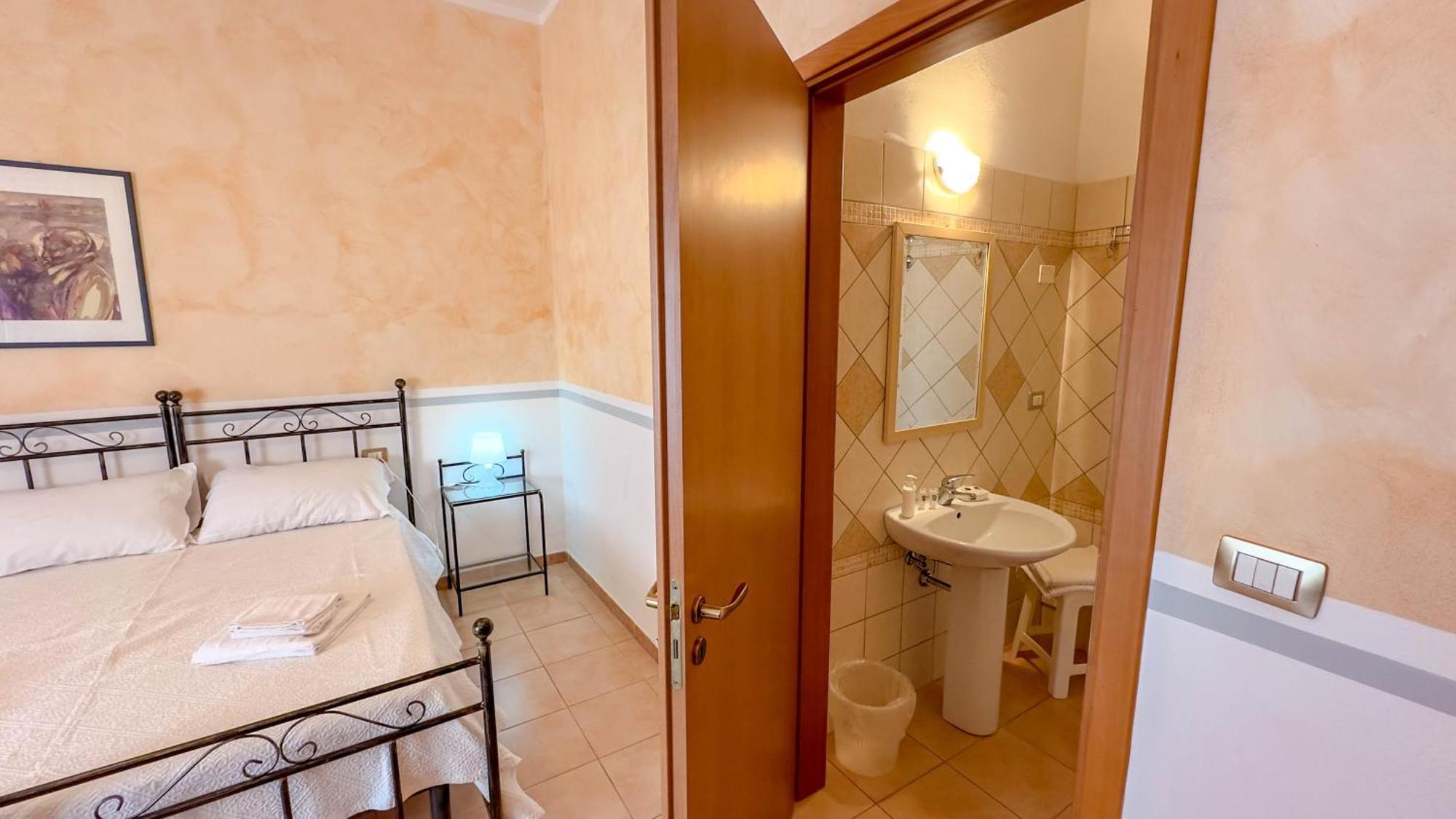 Su Recreu 'E Mare Hotell Bosa Marina Eksteriør bilde